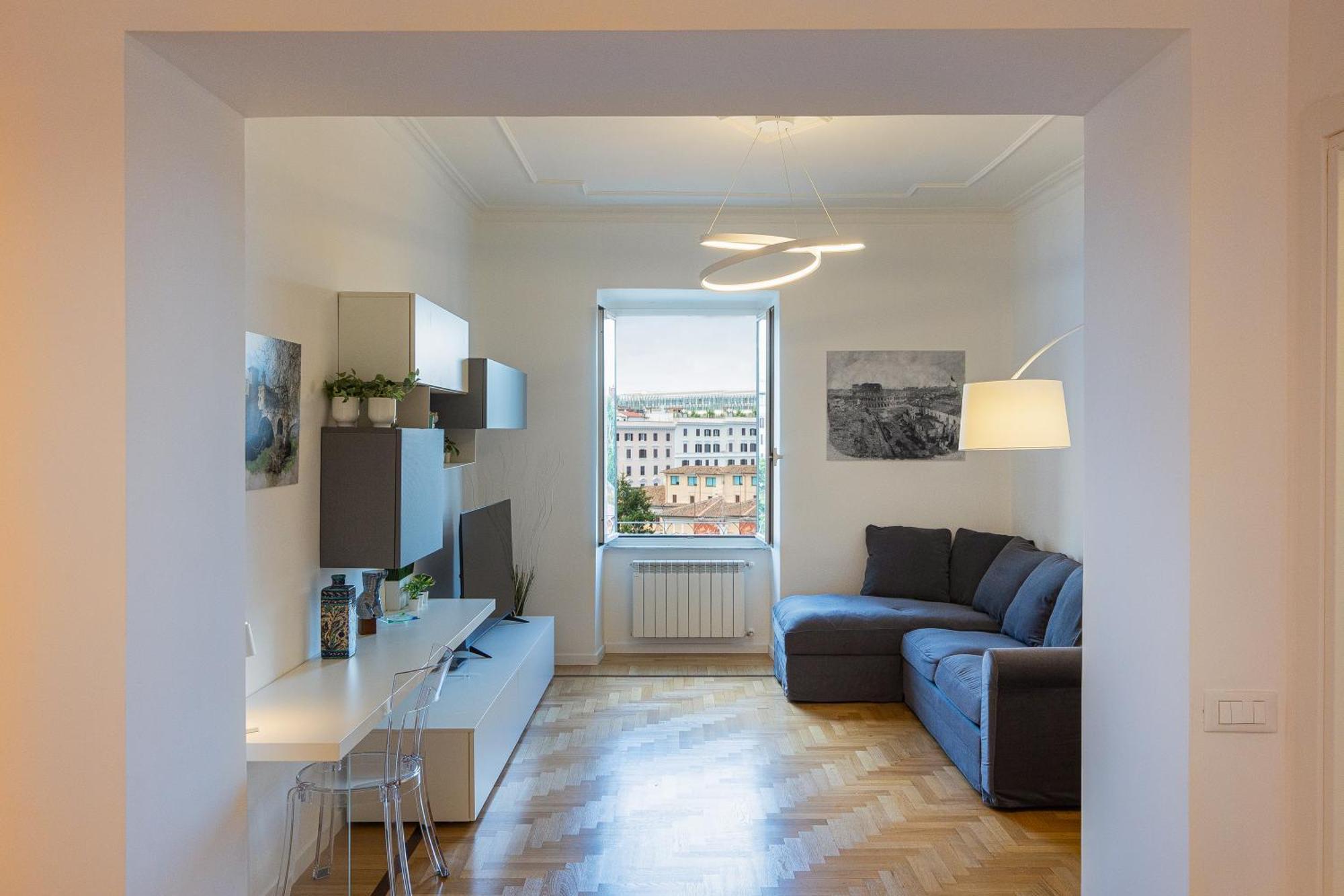 Colosseo Modern By In Apartamento